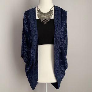 Urban Outfitters💫Loose Blue Kimono